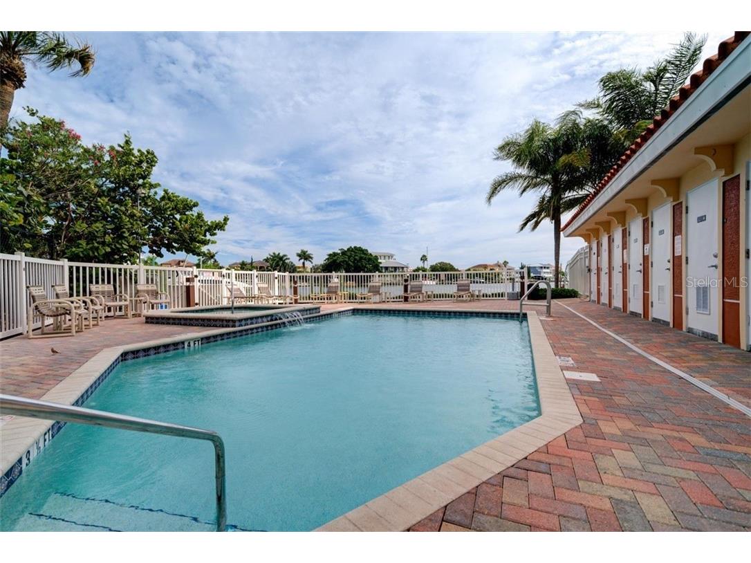 530 S Gulfview Boulevard #401 Clearwater Beach FL 33767 - CLEARWATER BAY U8113380 image29