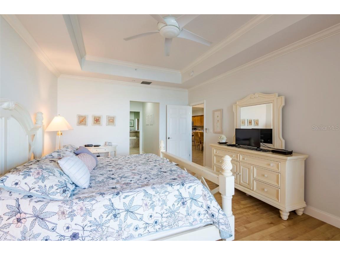 530 S Gulfview Boulevard #805 Clearwater FL 33767 TB8418594 image14