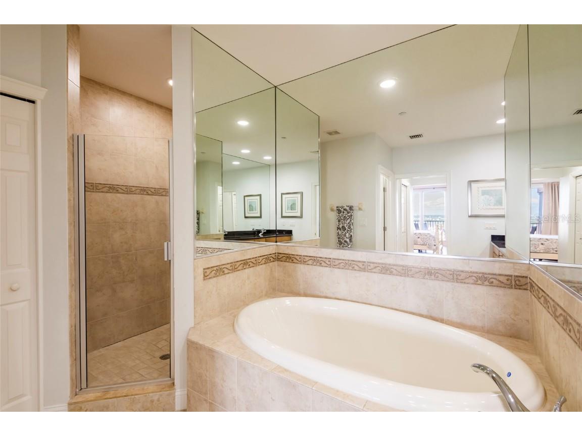 530 S Gulfview Boulevard #805 Clearwater FL 33767 TB8418594 image16