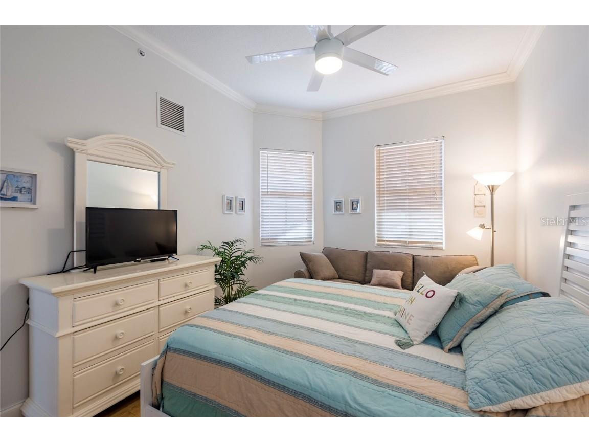 530 S Gulfview Boulevard #805 Clearwater FL 33767 TB8418594 image19