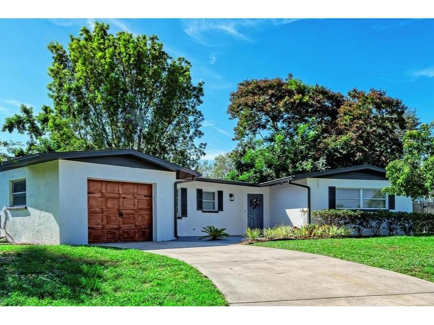 530 Saint Andrews Drive Sarasota FL 34243 A4580214 image1