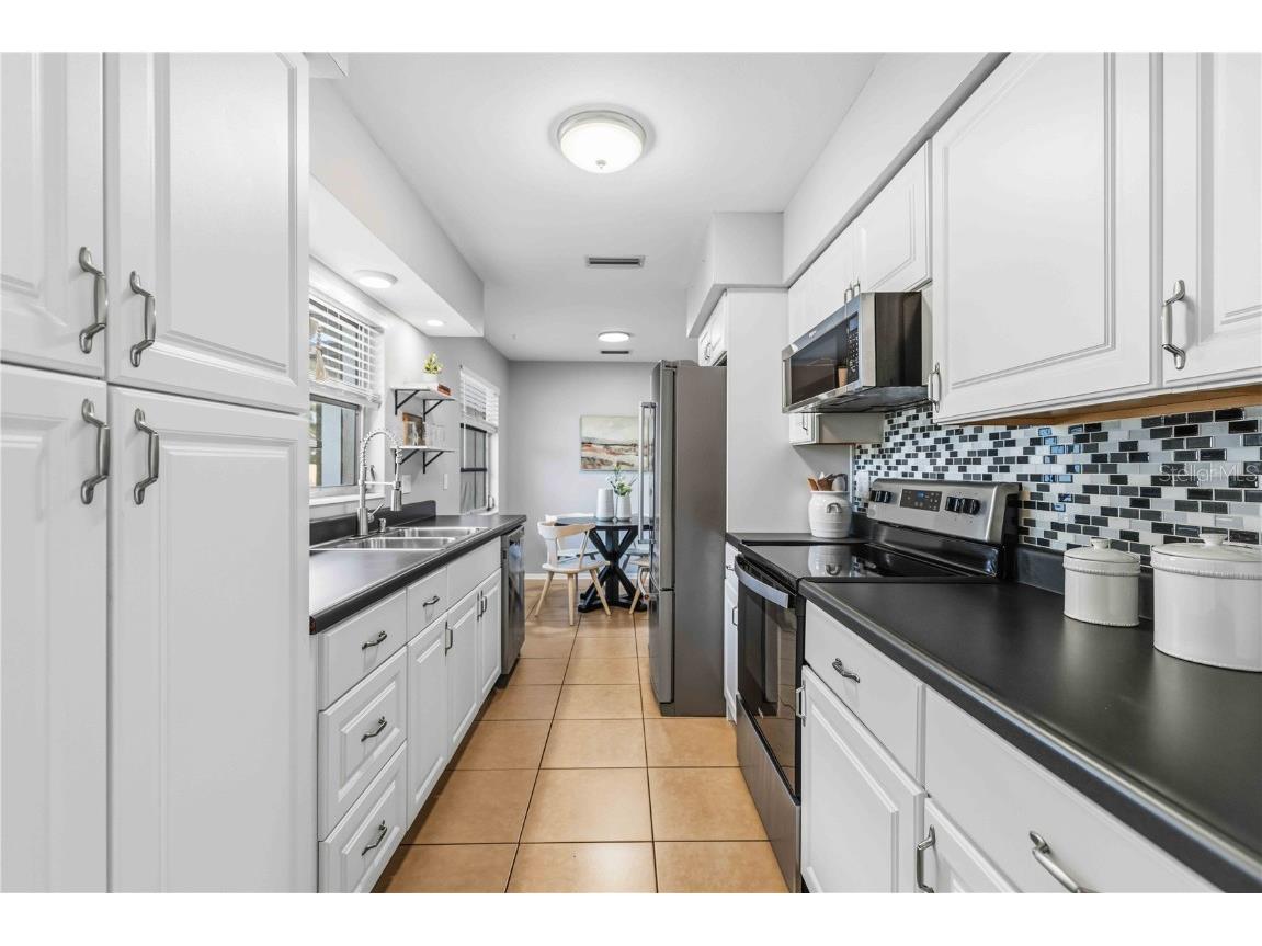 530 Saint Andrews Drive Sarasota FL 34243 A4633545 image14