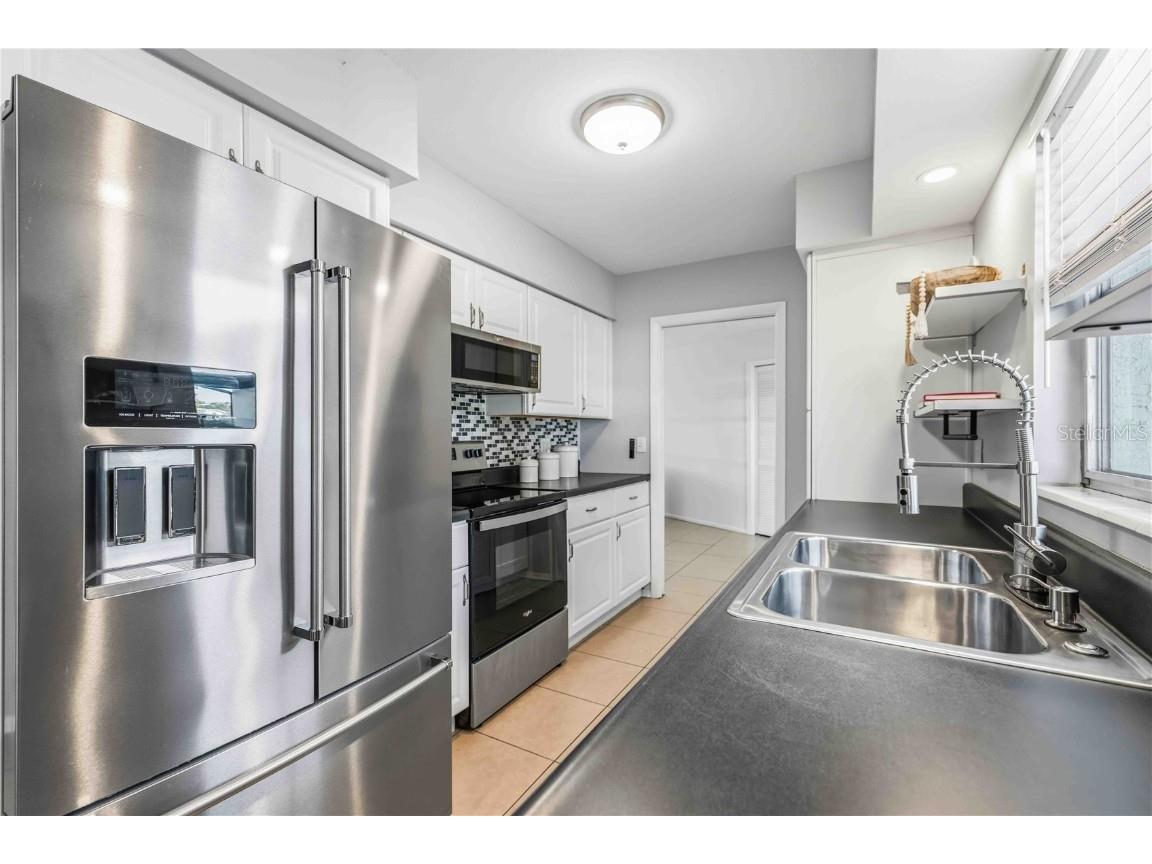 530 Saint Andrews Drive Sarasota FL 34243 A4633545 image18