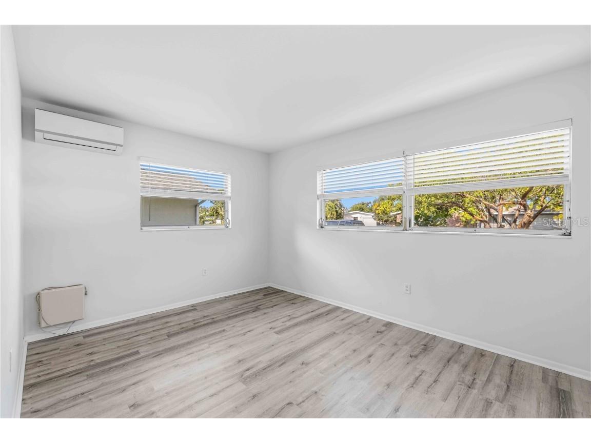 530 Saint Andrews Drive Sarasota FL 34243 A4633545 image28