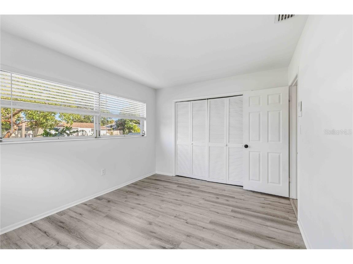 530 Saint Andrews Drive Sarasota FL 34243 A4633545 image29