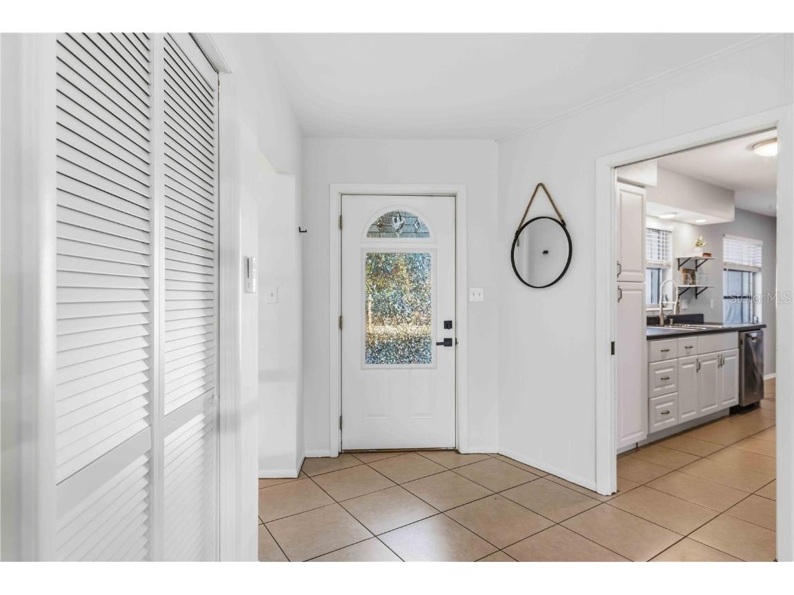 530 Saint Andrews Drive Sarasota FL 34243 A4633545 image3