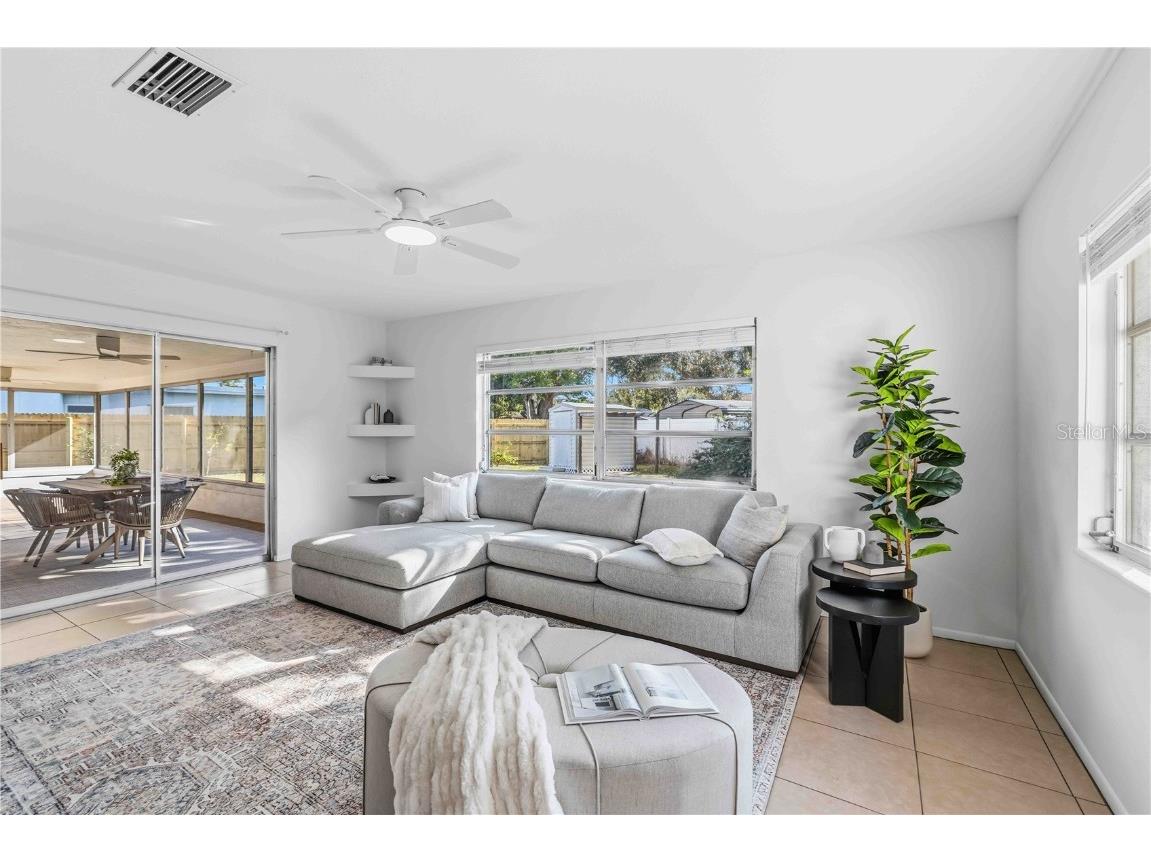 530 Saint Andrews Drive Sarasota FL 34243 A4633545 image9