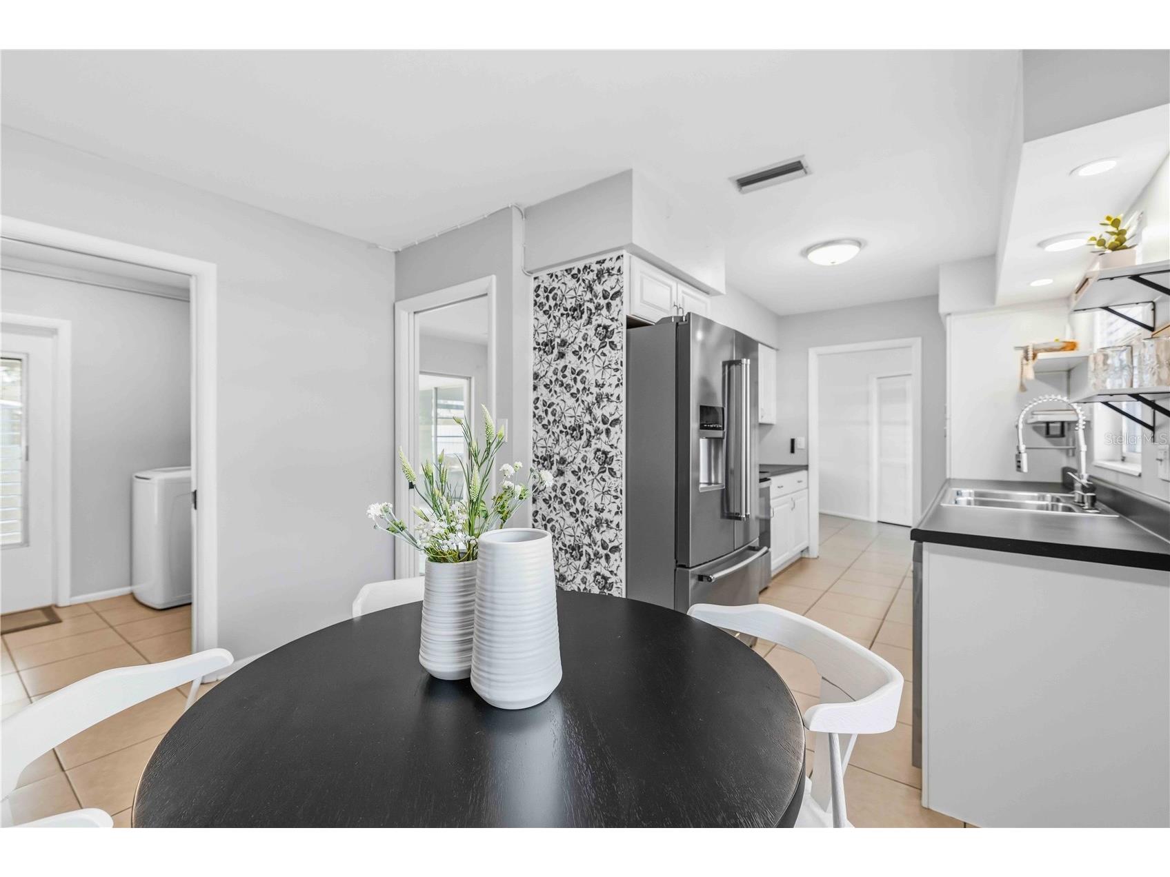 530 Saint Andrews Drive Sarasota FL 34243 A4690819 image22