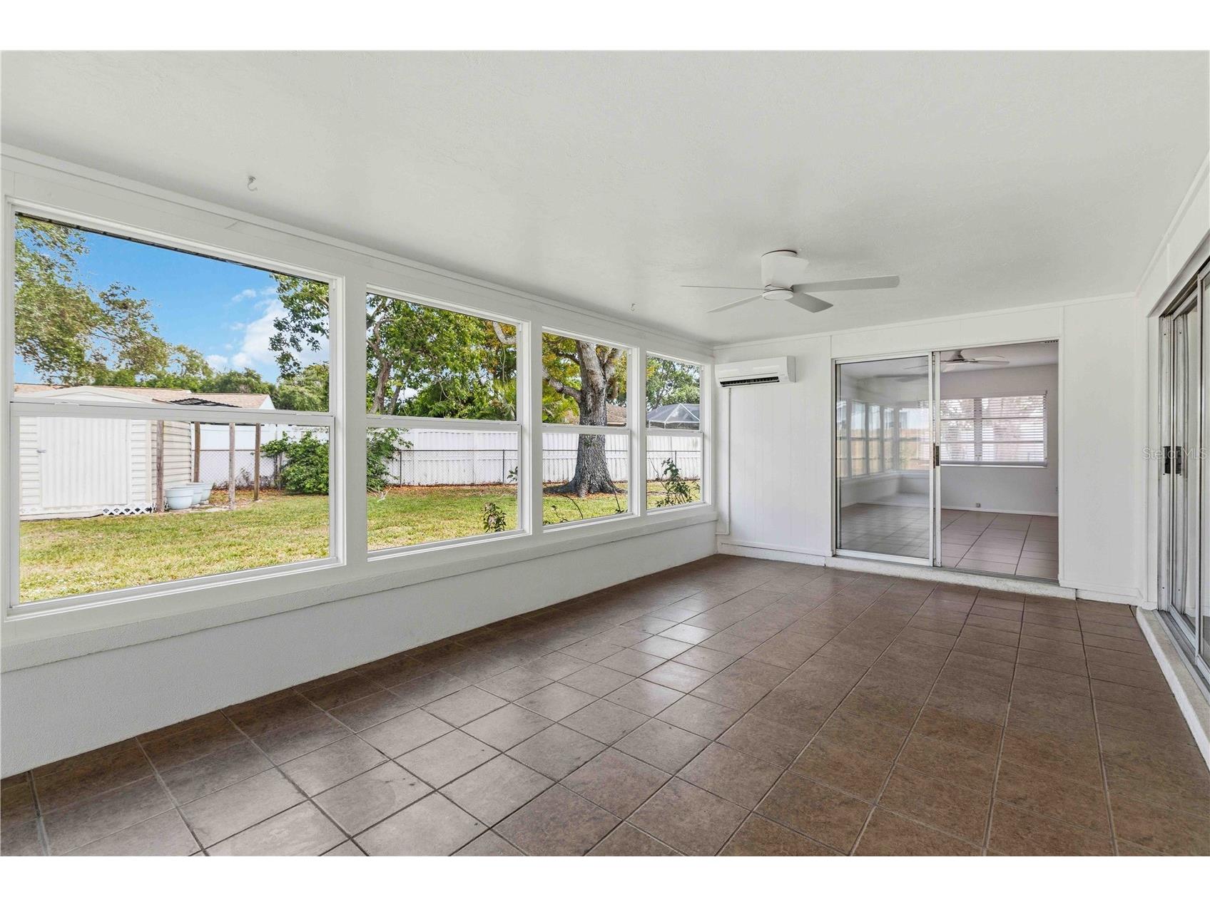 530 Saint Andrews Drive Sarasota FL 34243 A4690819 image44