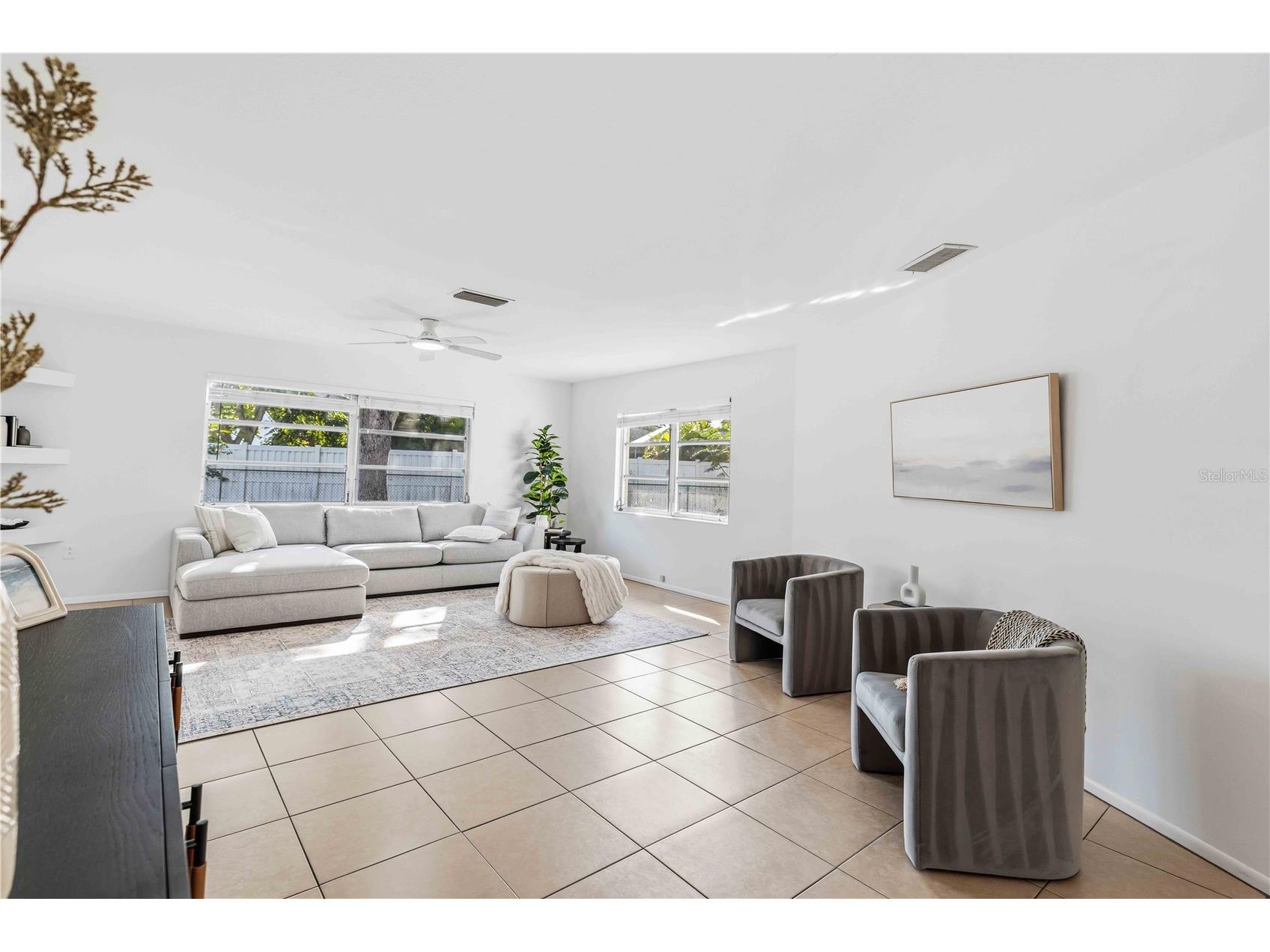 530 Saint Andrews Drive Sarasota FL 34243 A4690819 image5