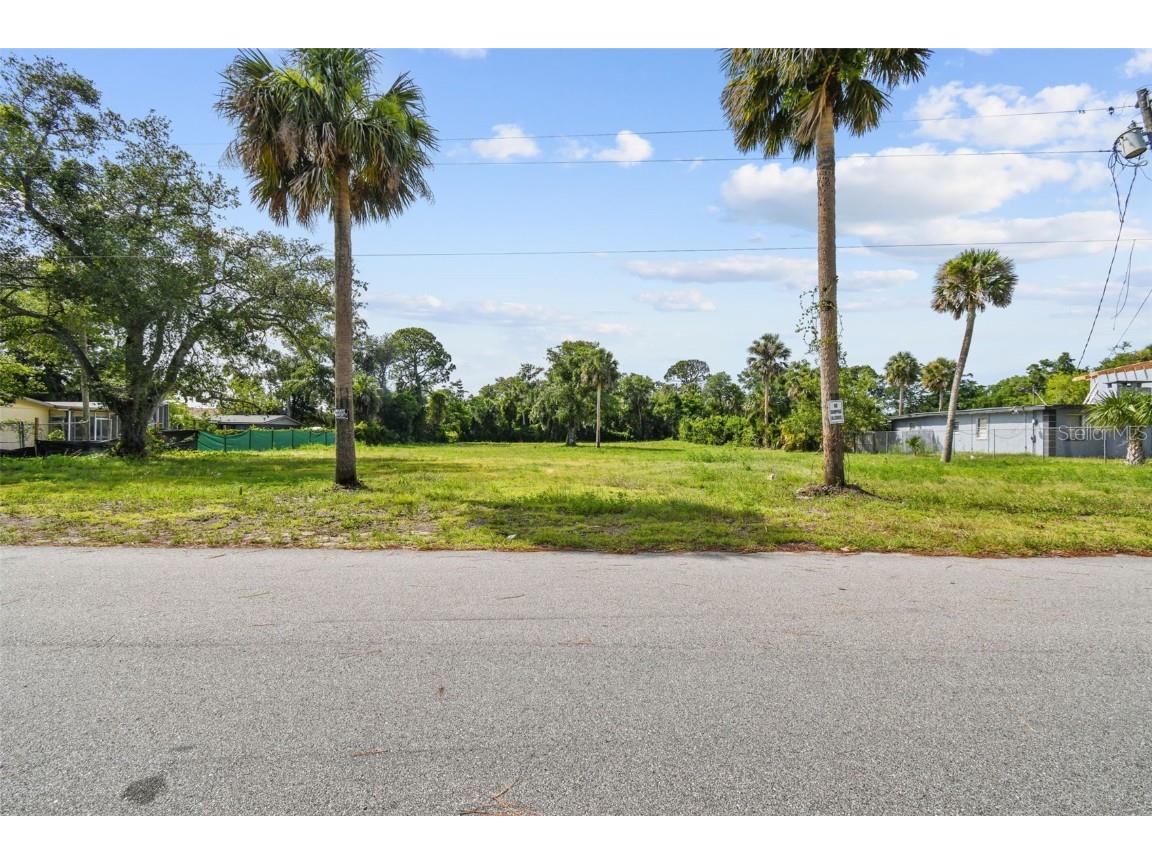 530 Shady Place Daytona Beach FL 32114 W7876704 image6