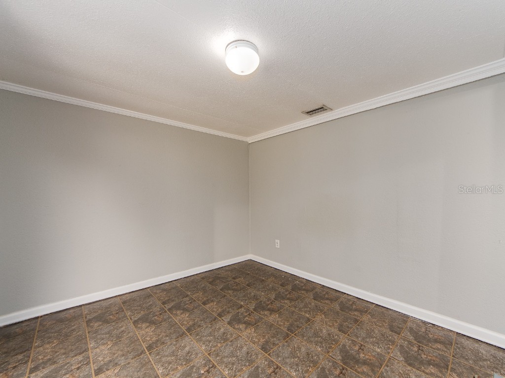 530 Skyview Avenue Clearwater FL 33756 TB8429464 image17