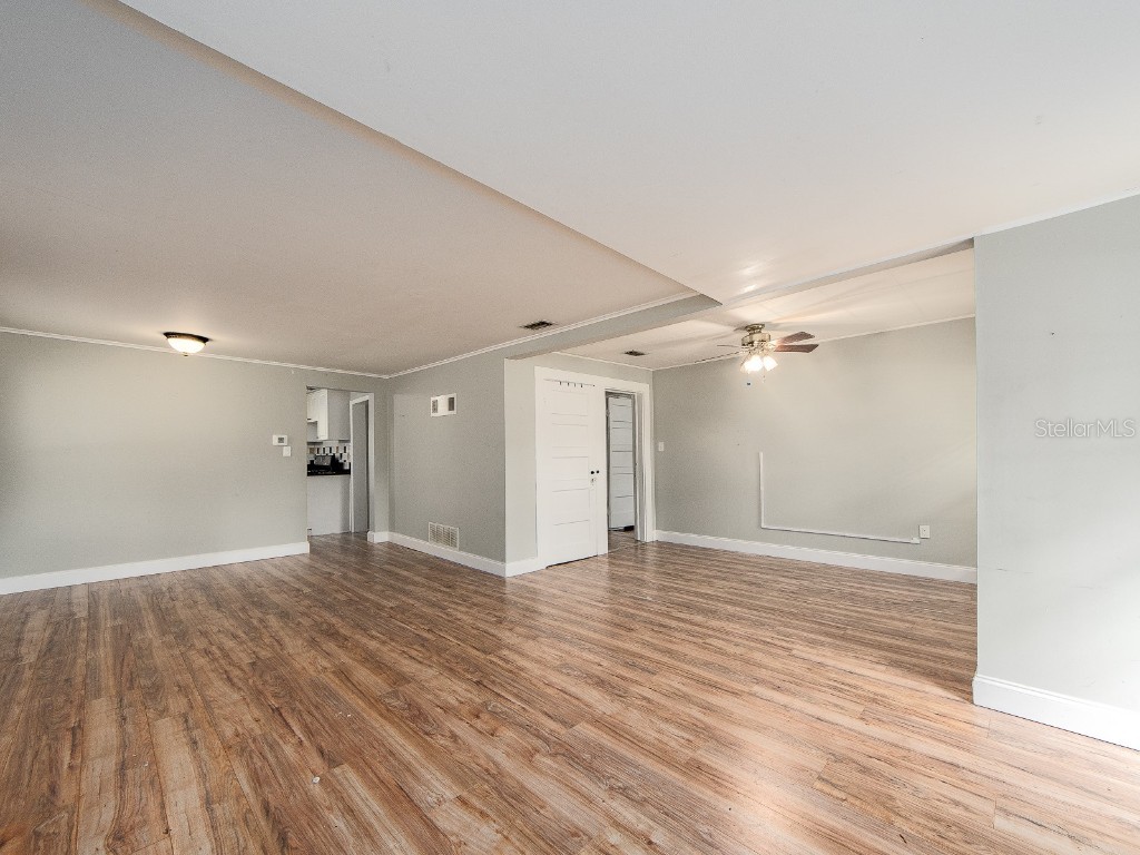 530 Skyview Avenue Clearwater FL 33756 TB8429464 image7