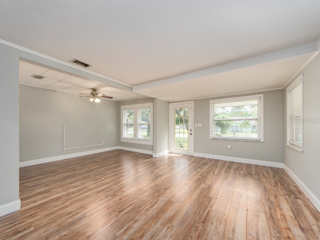 530 Skyview Avenue Clearwater FL 33756 TB8429464 image9