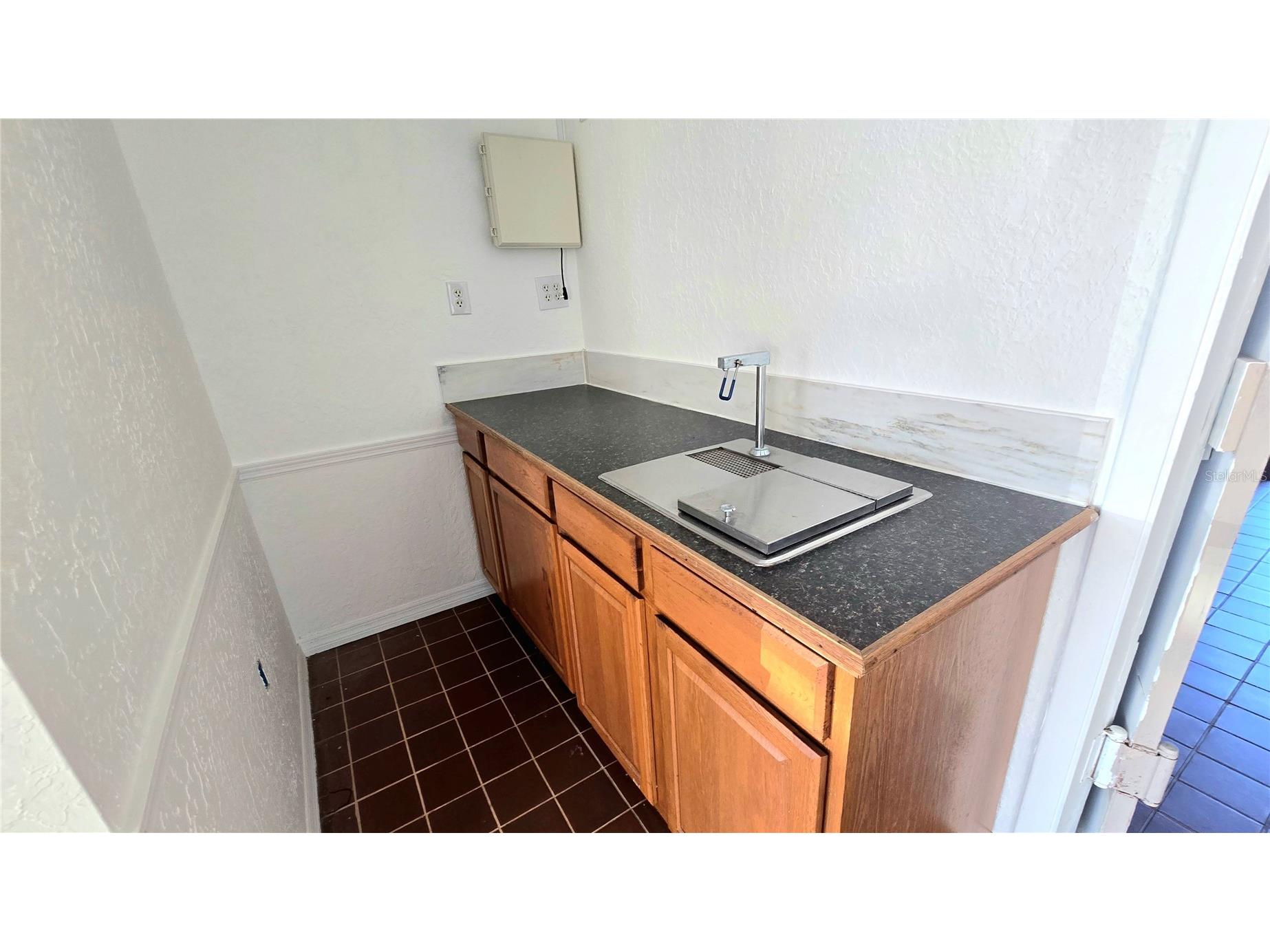 530 Us-41-Byp #17 AND 18A Venice FL 34285 A4693126 image14