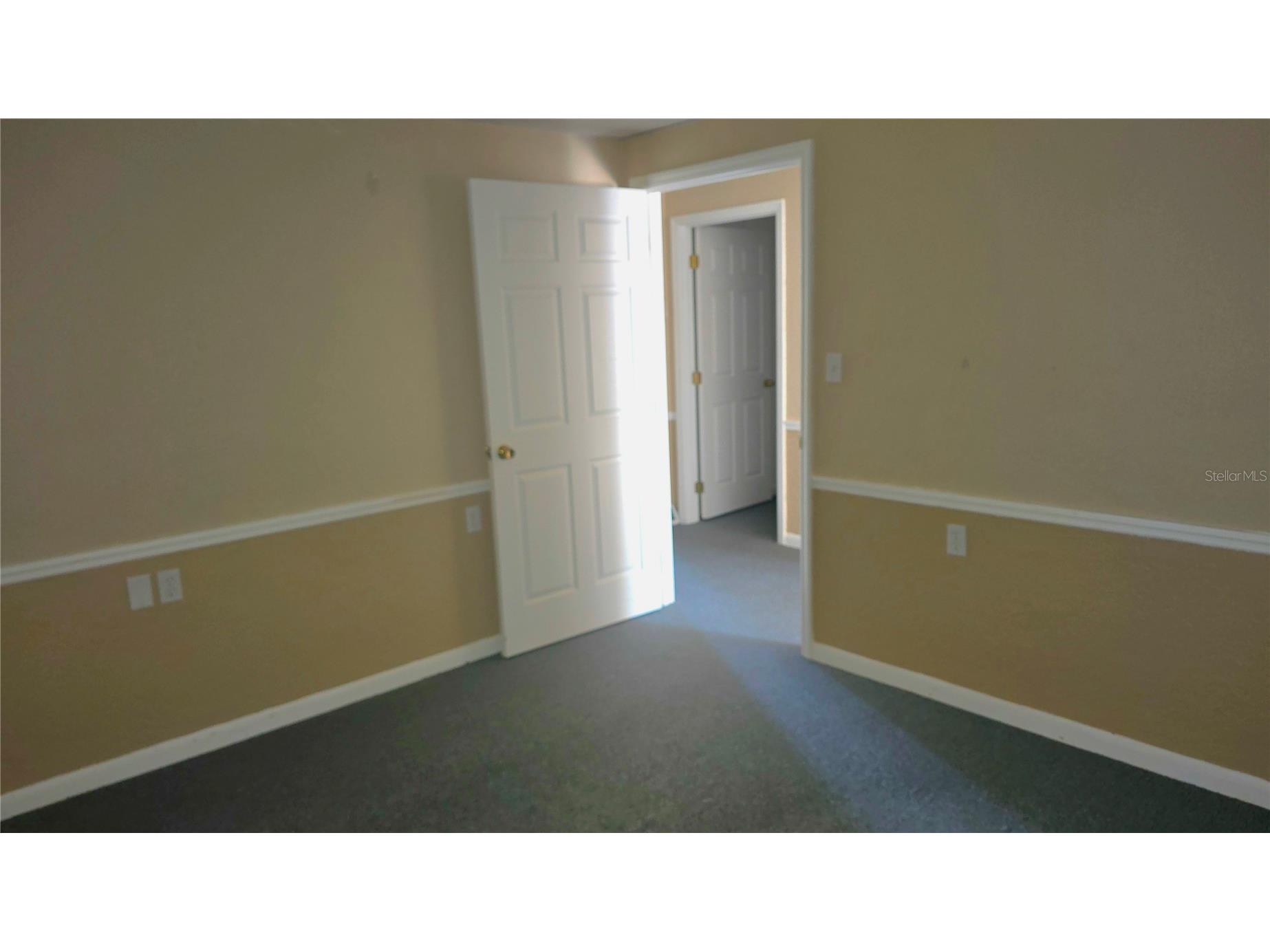 530 Us-41-Byp #17B Venice FL 34285 A4693125 image13