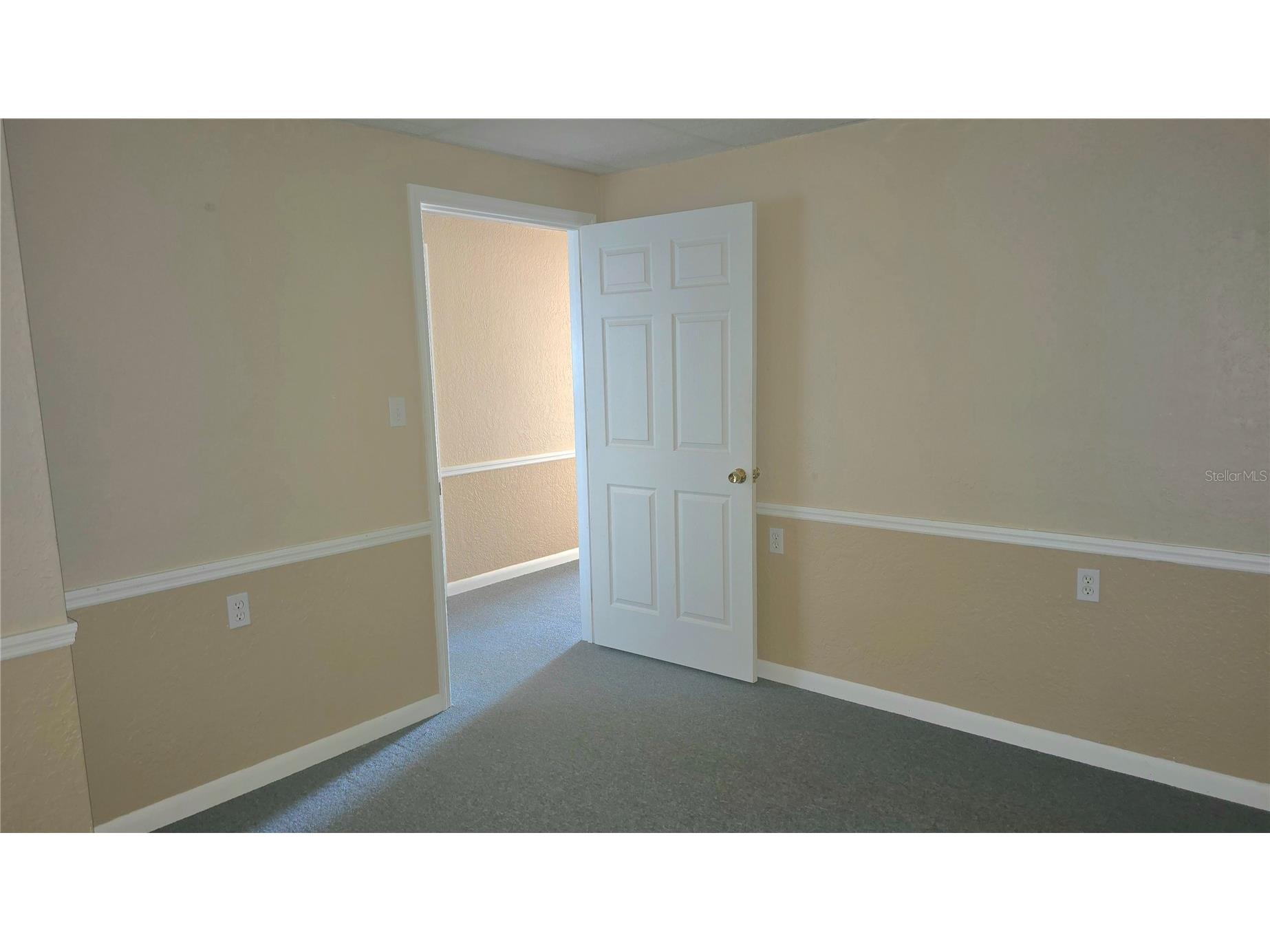 530 Us-41-Byp #17B Venice FL 34285 A4693125 image14