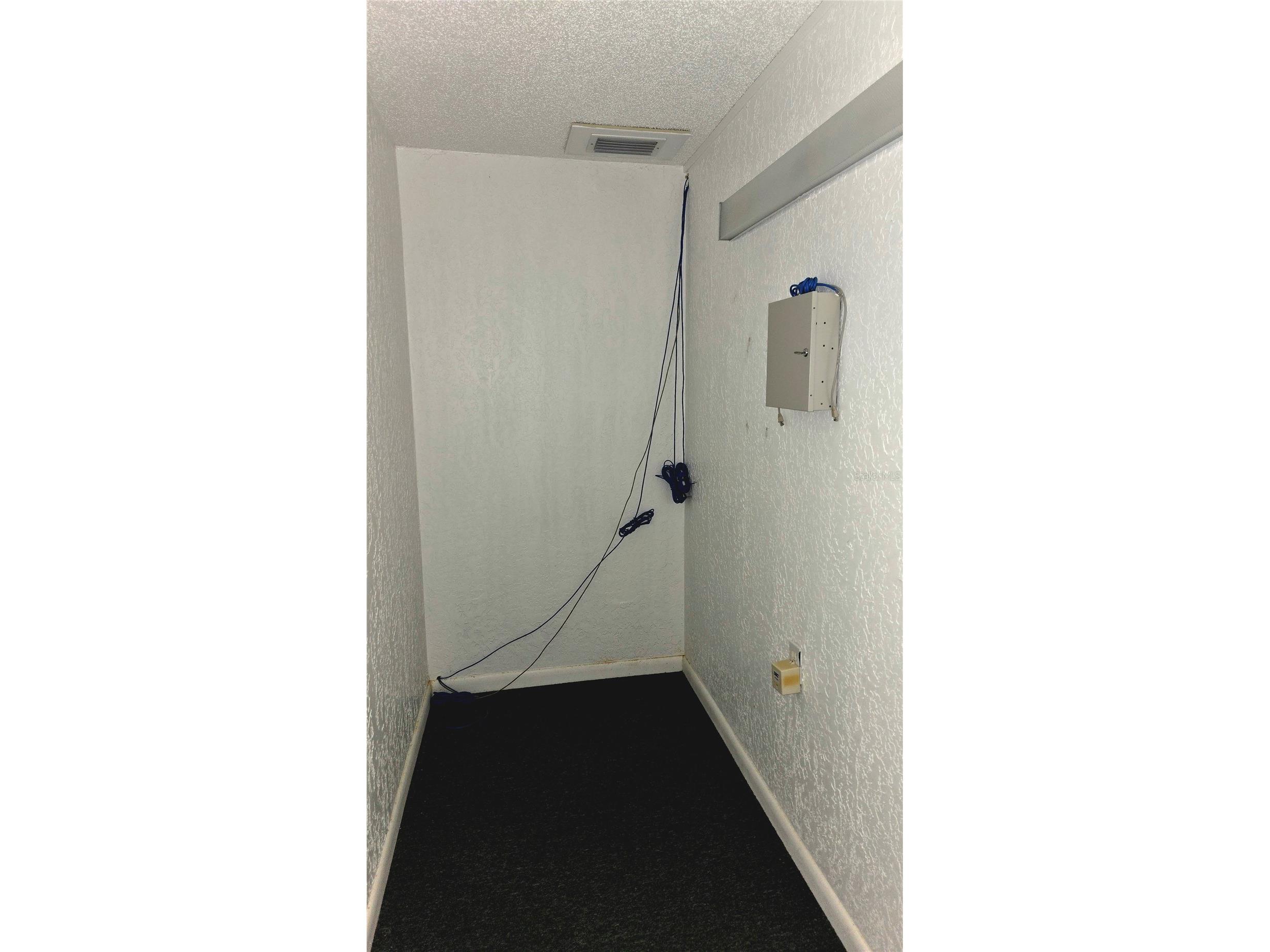 530 Us-41-Byp #17B Venice FL 34285 A4693125 image18