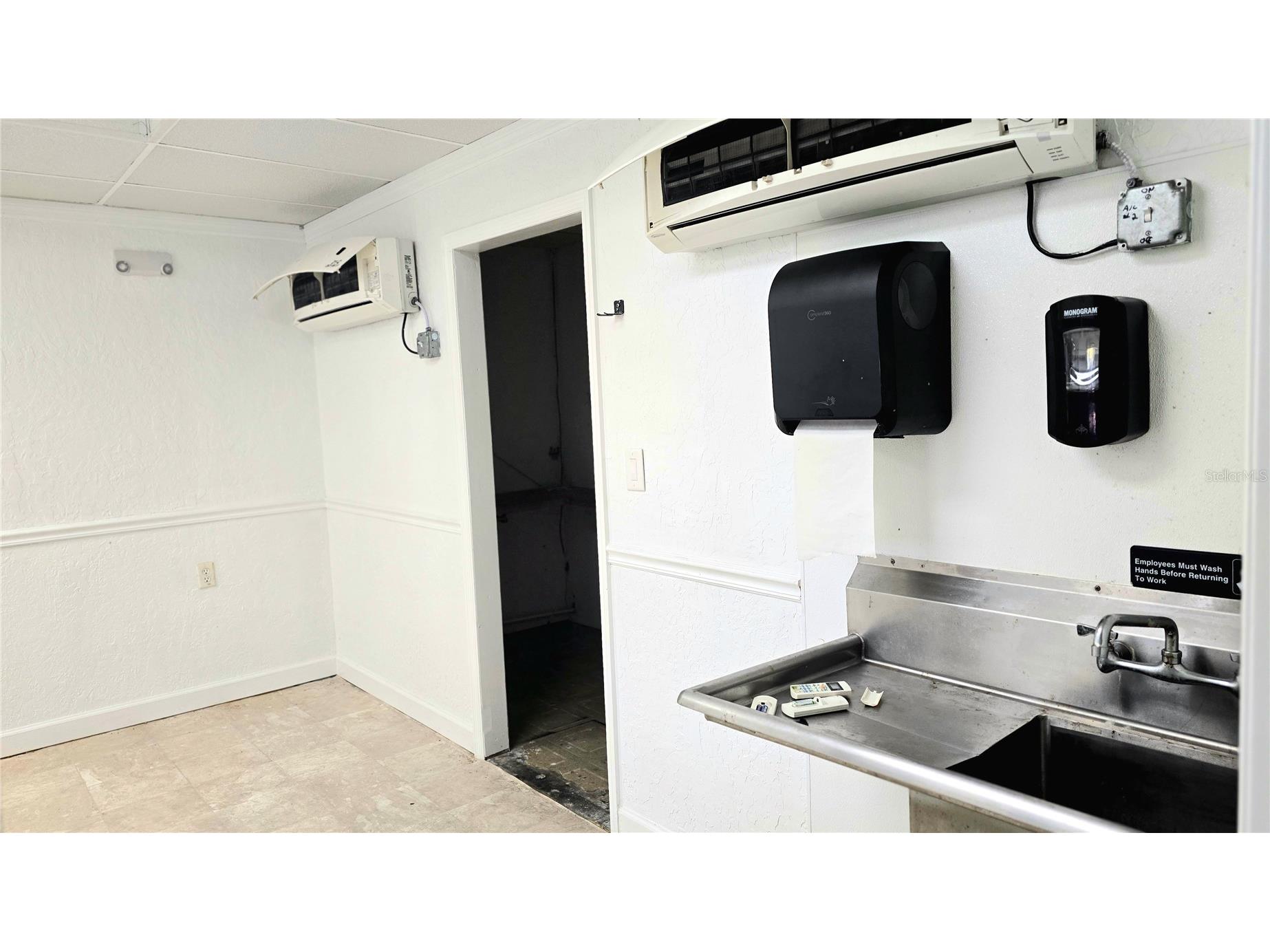 530 Us-41-Byp #20-21A Venice FL 34285 A4693122 image25