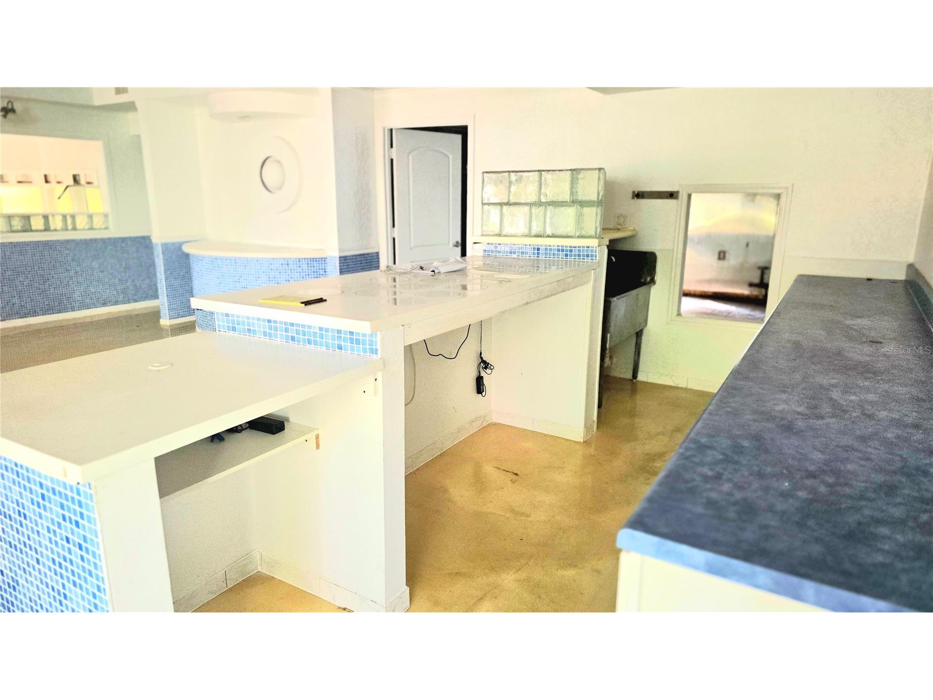 530 Us-41-Byp #20-21A Venice FL 34285 A4693122 image33
