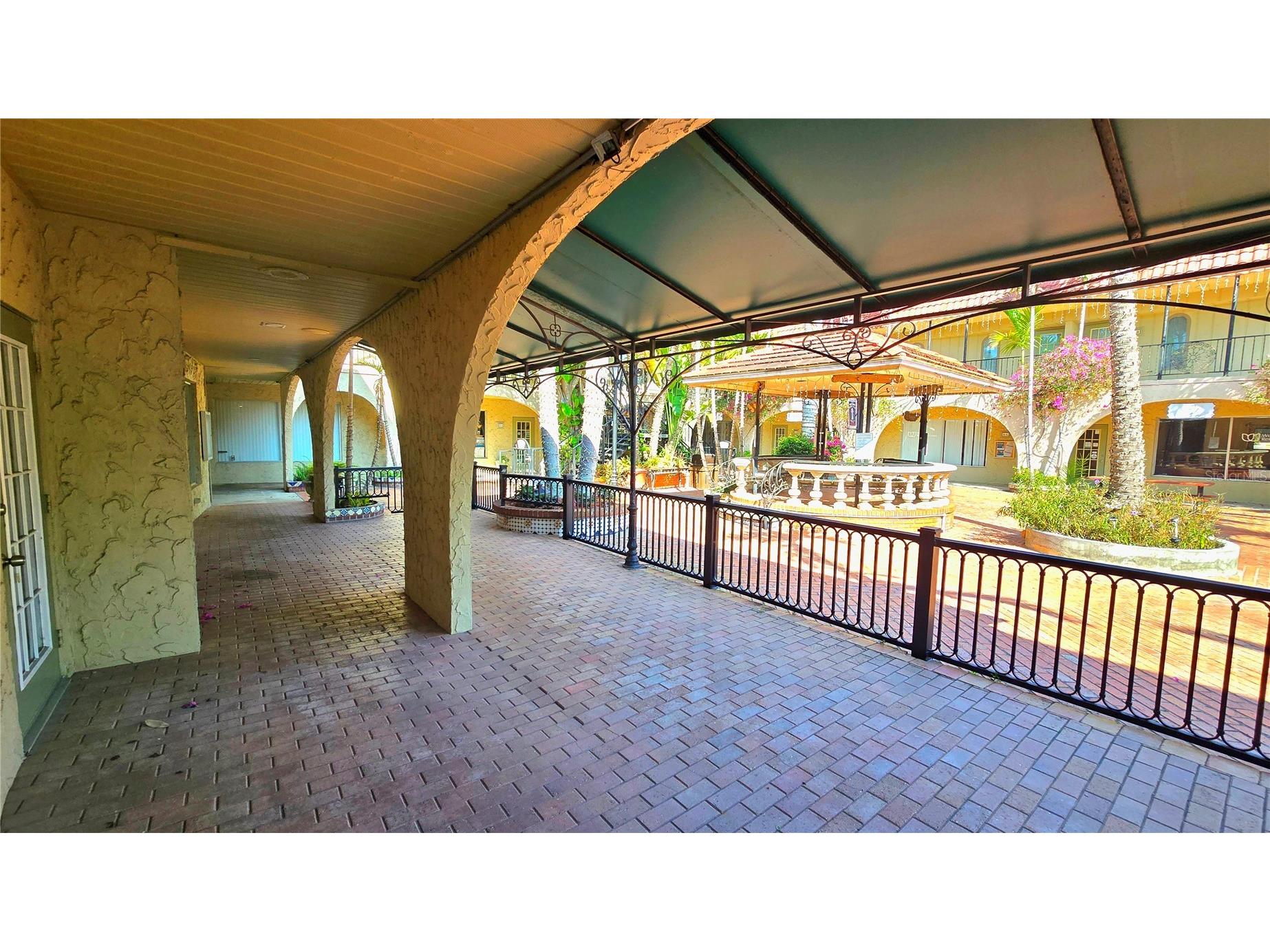 530 Us-41-Byp #20-21A Venice FL 34285 A4693122 image60