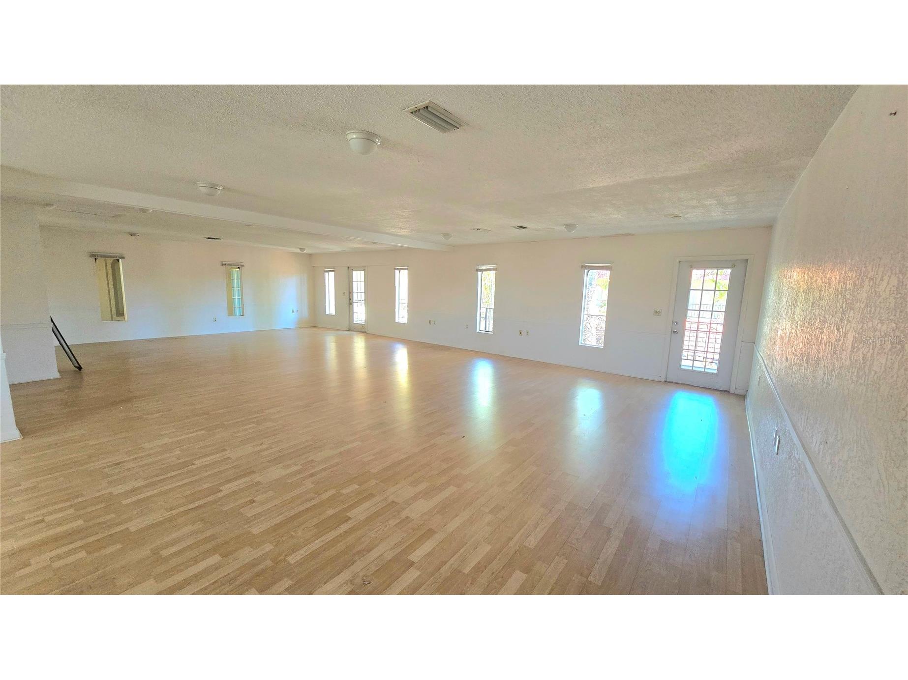 530 Us-41-Byp #20-21B Venice FL 34285 A4693124 image16