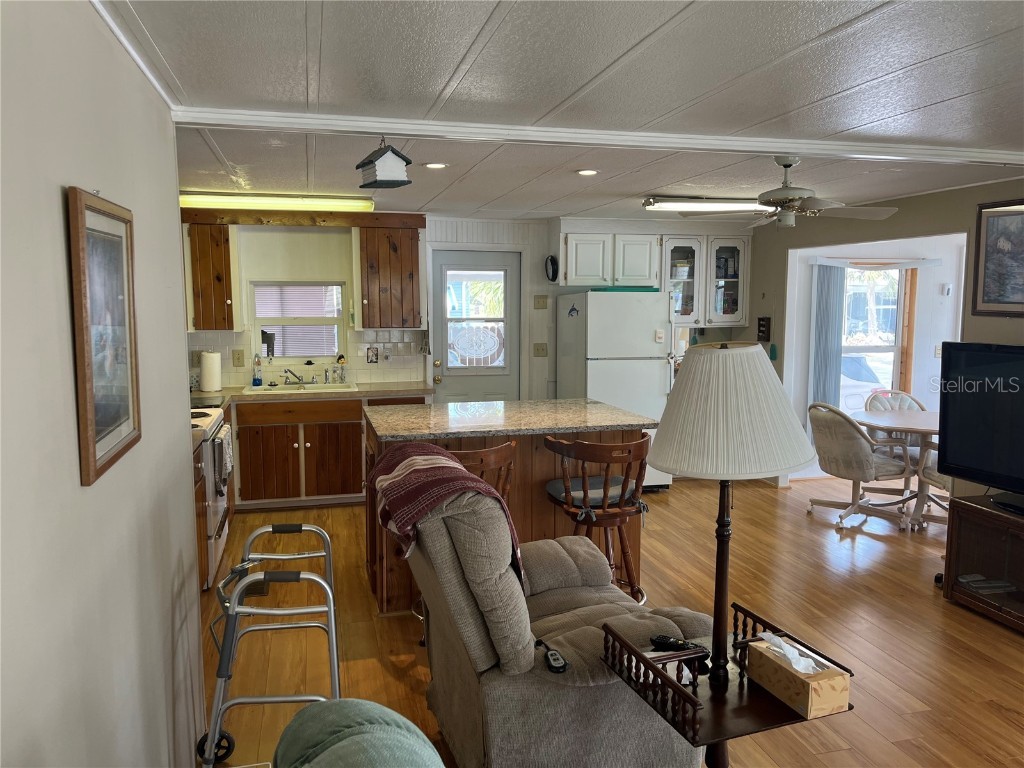 530 Via Veneto Venice FL 34285 N6137980 image22