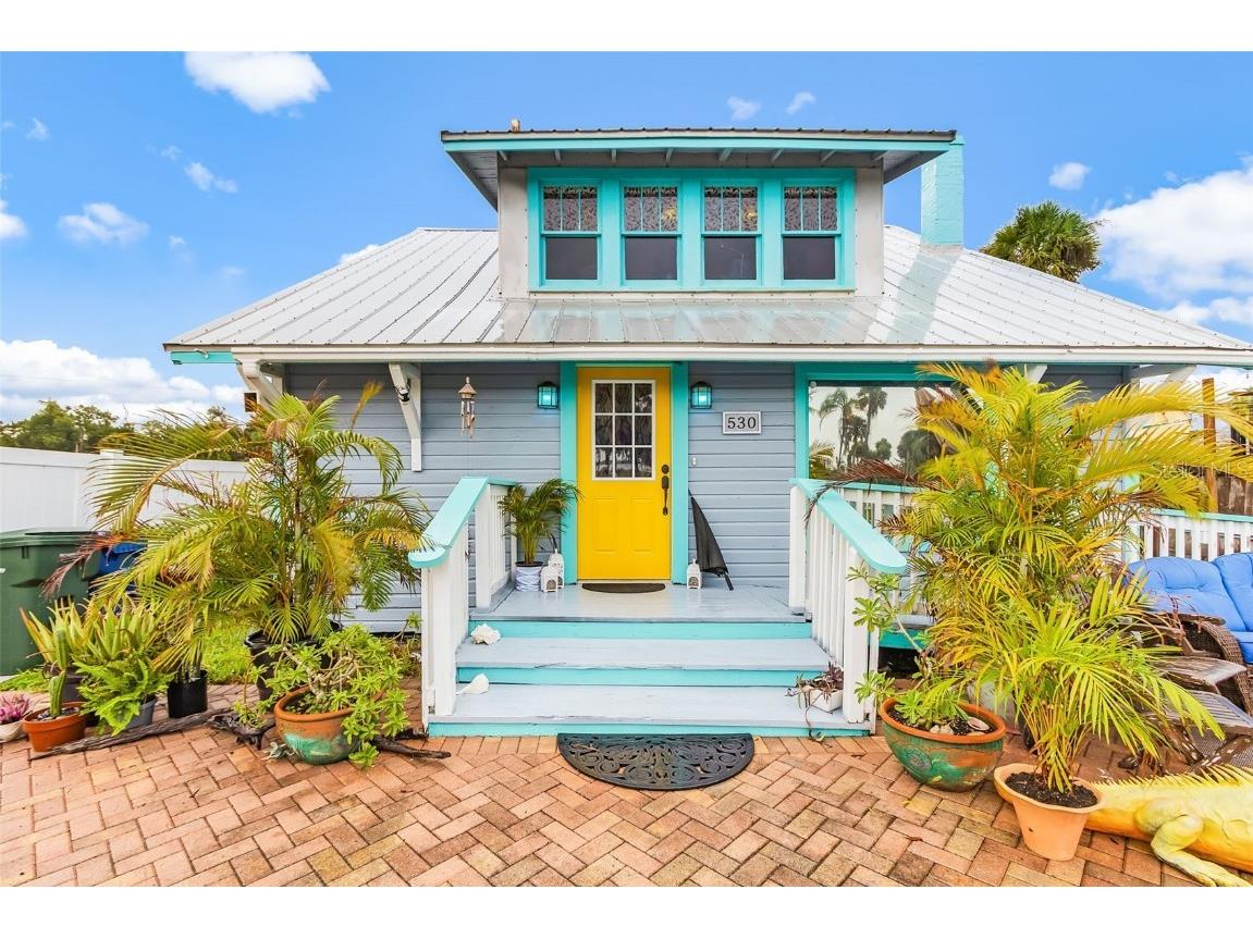 530 W Green Street Englewood FL 34223 - LEMON BAY D6143782 image1