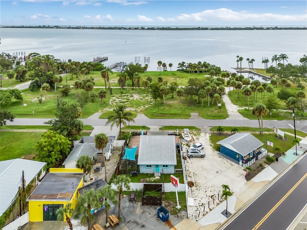 530 W Green Street Englewood FL 34223 - LEMON BAY D6143782 image30