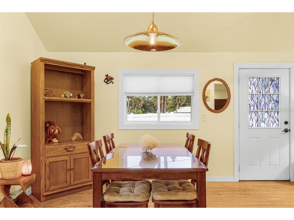 530 W Green Street Englewood FL 34223 - LEMON BAY D6143782 image8