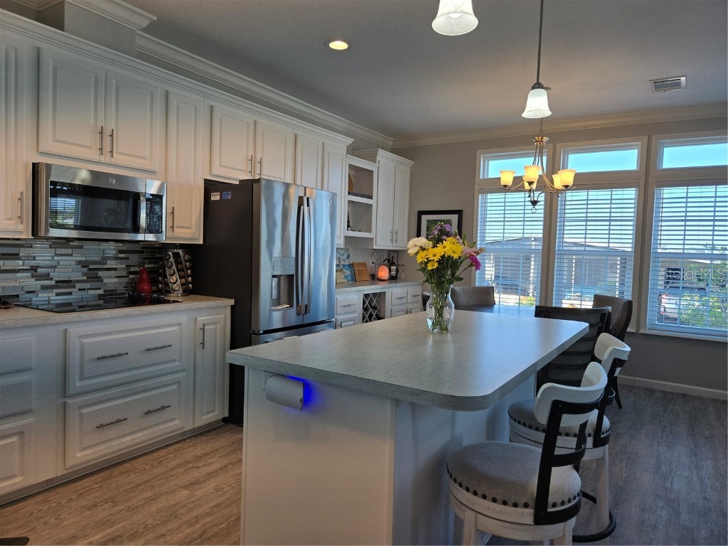 530 Walnut Circle Venice FL 34285 N6137080 image4