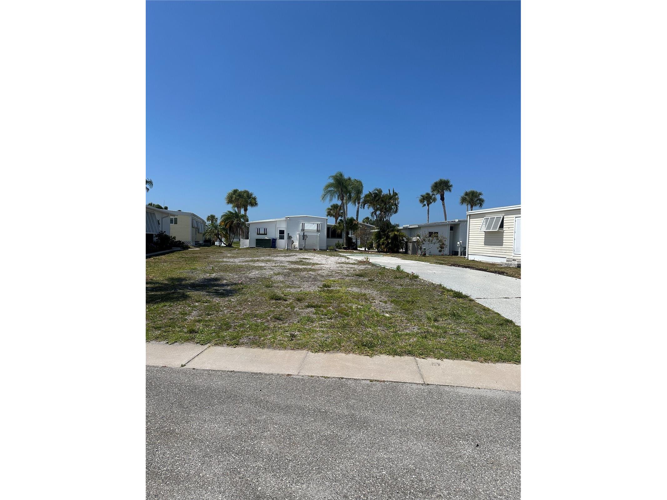 530 Water Lily Drive Venice FL 34293 N6142711 image1