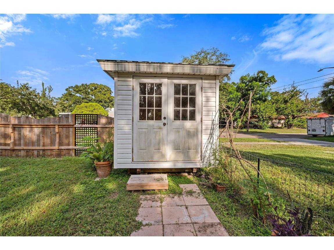 5300 7th Avenue N Saint Petersburg FL 33710 TB8425476 image26