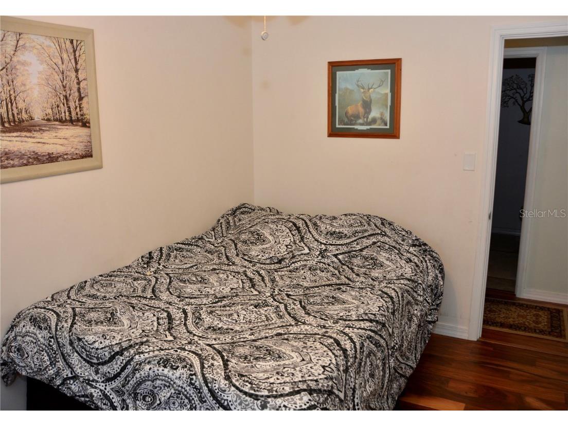 5300 Brookmeade Drive, Sarasota, FL, 34232 MLS A4607340 Edina Realty