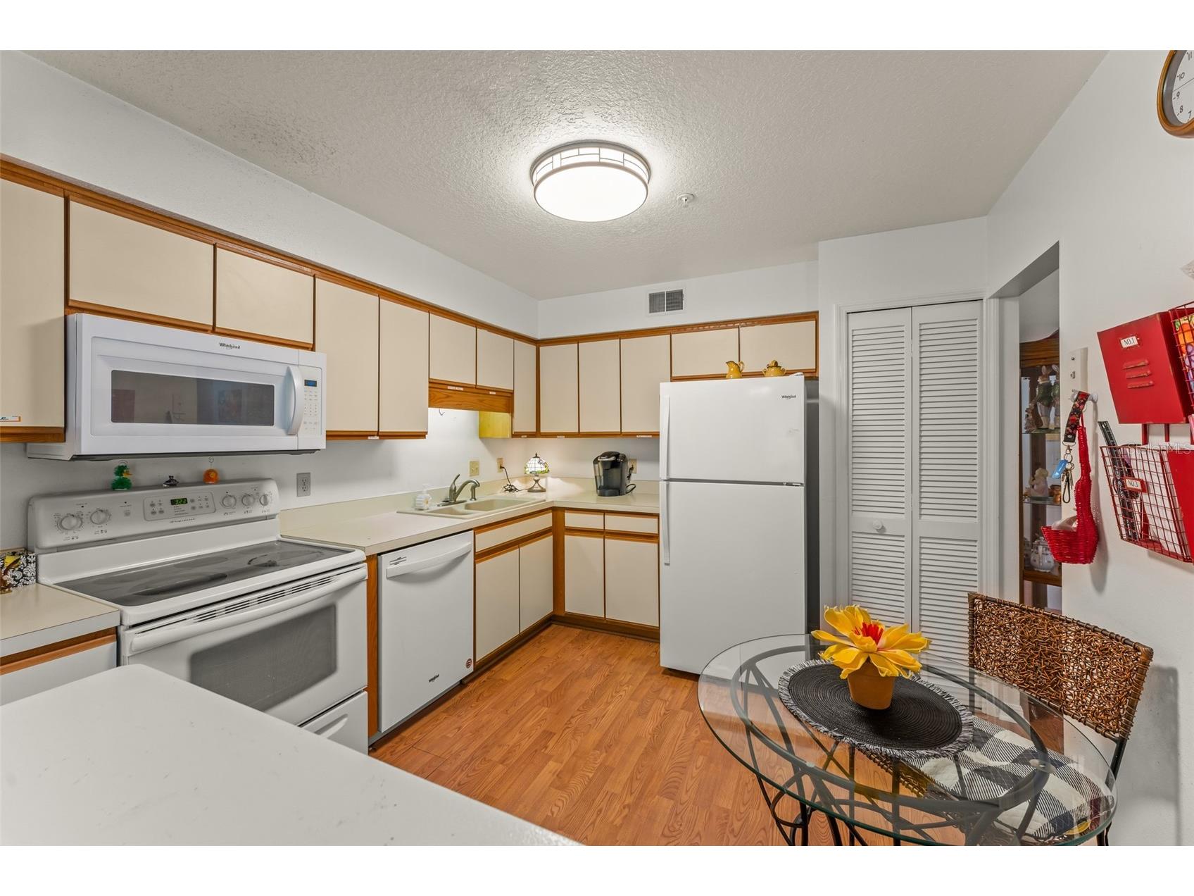 5300 Dover Village Lane #4 Orlando FL 32812 O6384292 image10