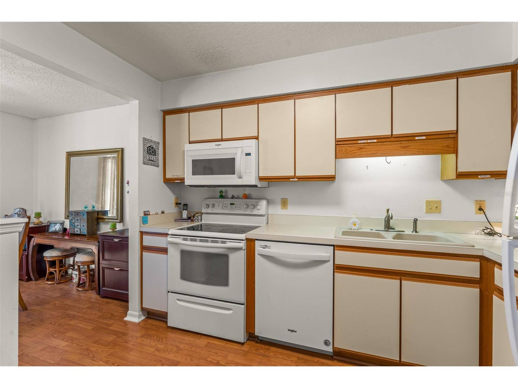 5300 Dover Village Lane #4 Orlando FL 32812 O6384292 image7