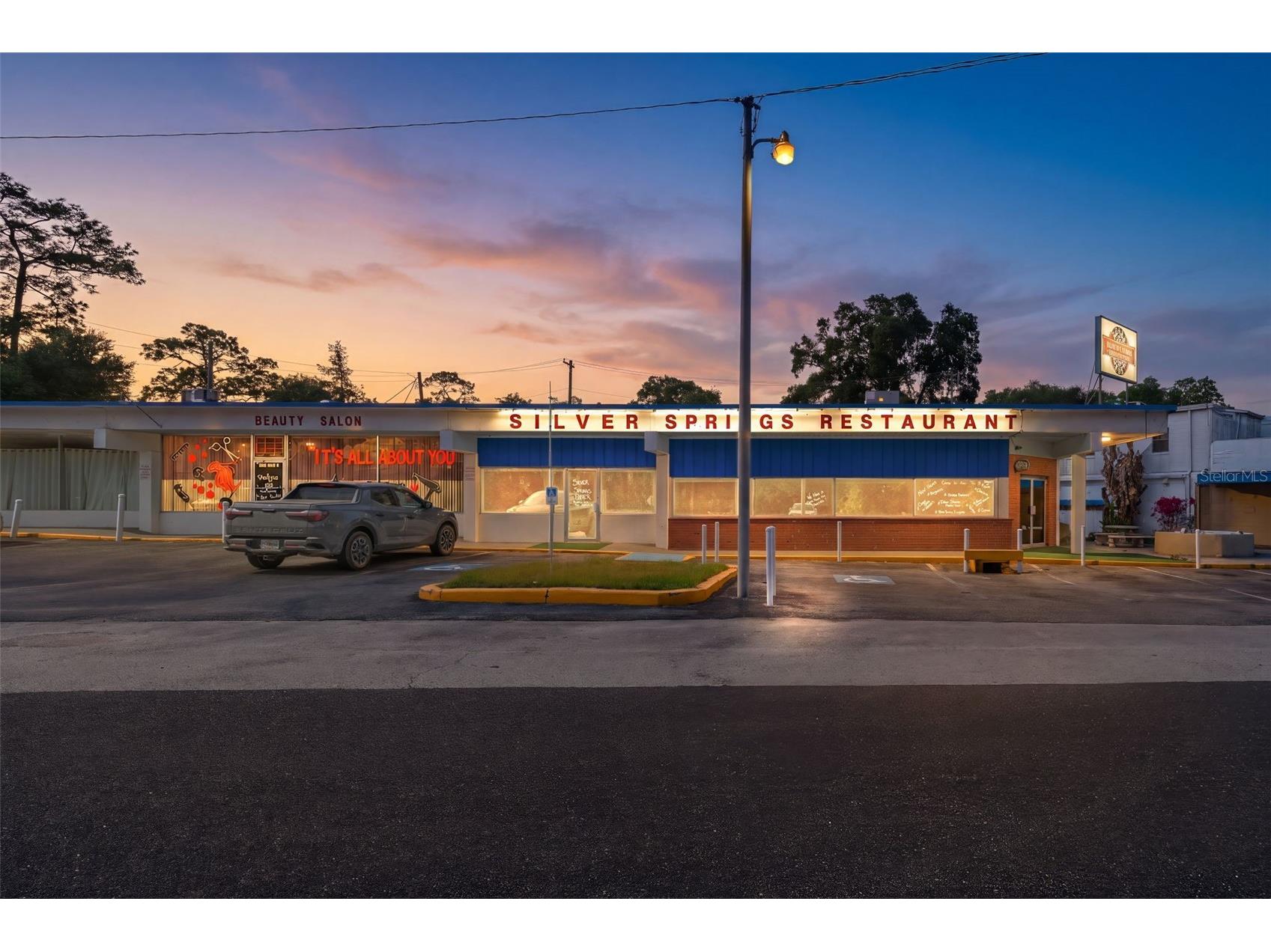 5300 E Silver Springs Boulevard #B Silver Springs FL 34488 OM724283 image1