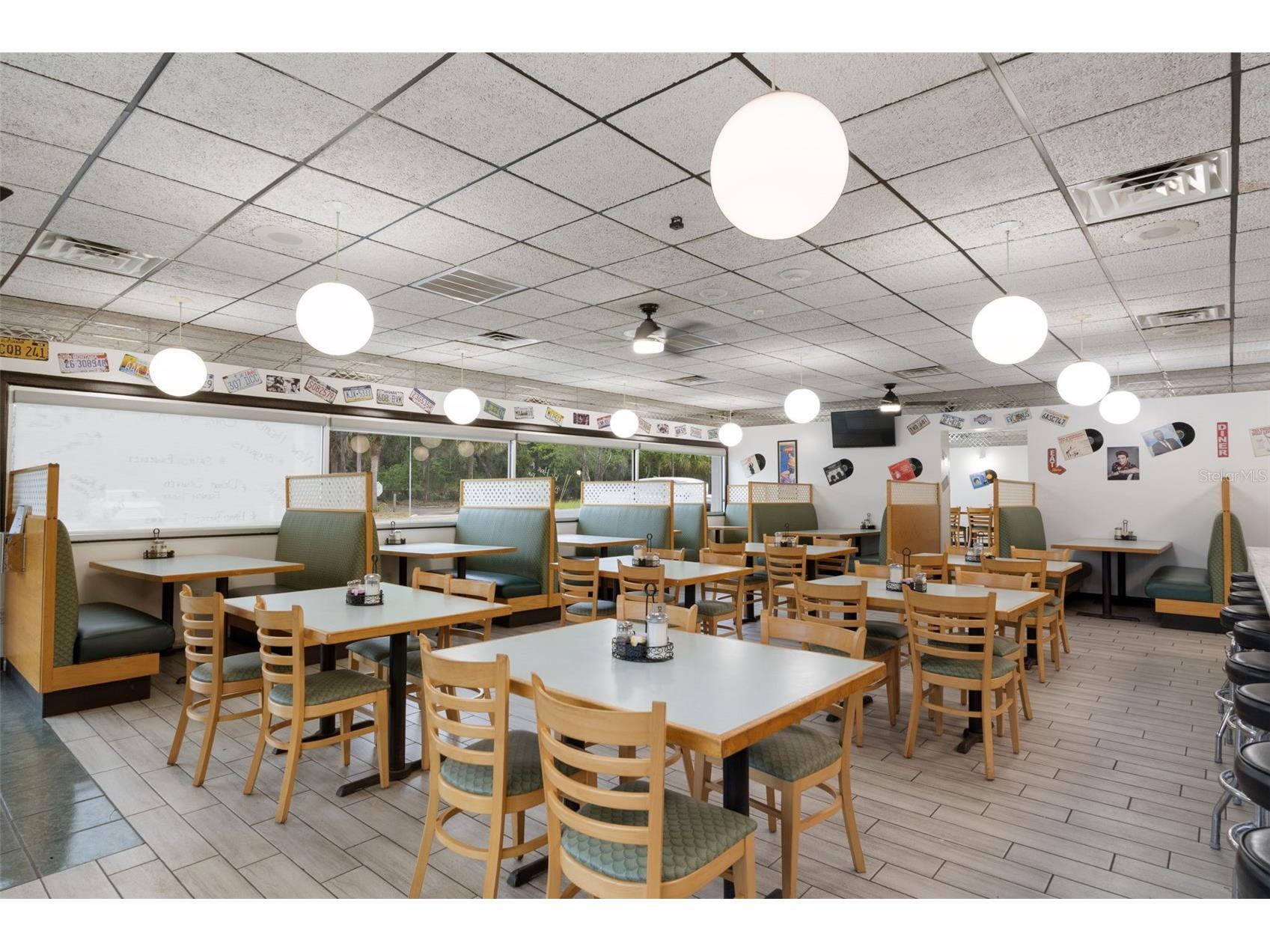 5300 E Silver Springs Boulevard #B Silver Springs FL 34488 OM724283 image4