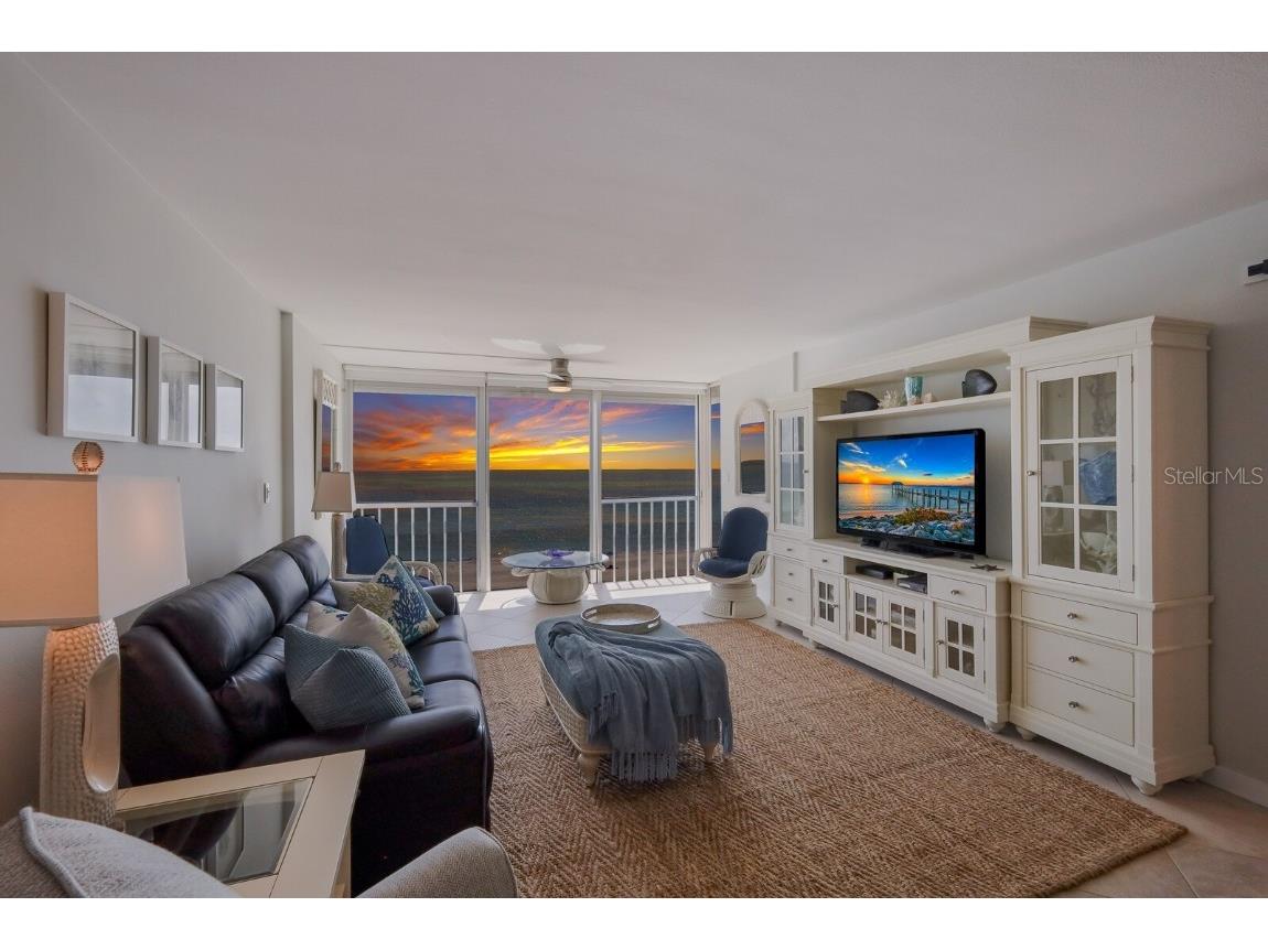 5300 Gulf Dr #406 Holmes Beach FL 34217 - GULF OF MEXICO A4579477 image1