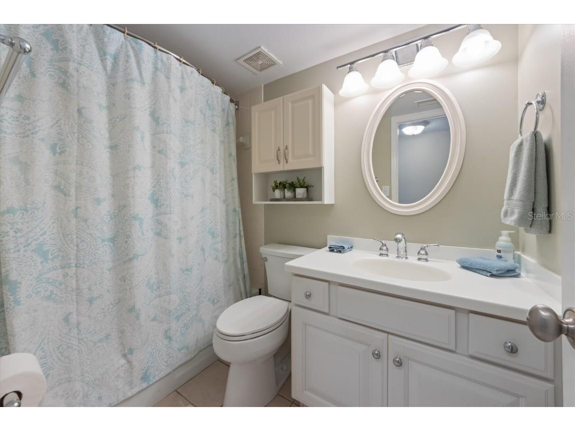 5300 Gulf Drive #105 Holmes Beach FL 34217 A4660299 image22