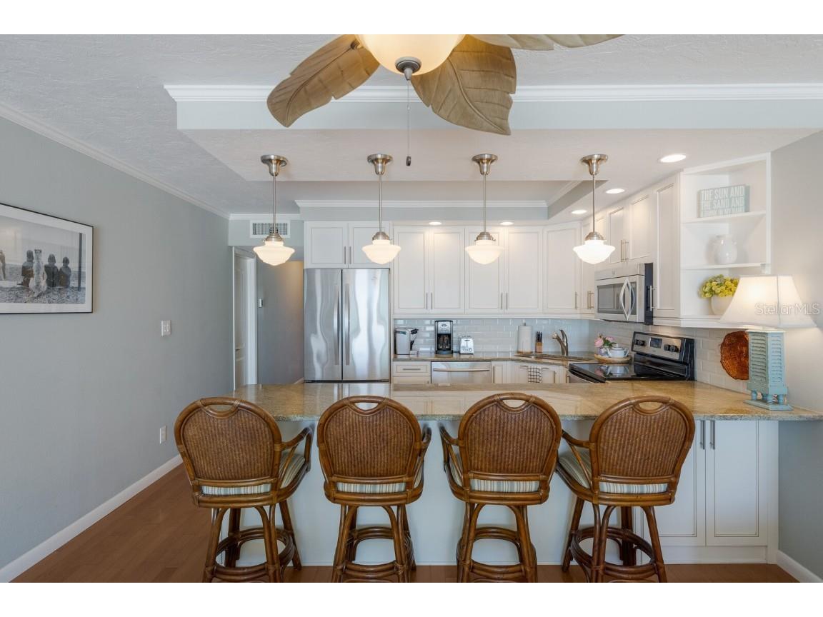 5300 Gulf Drive #204 Holmes Beach FL 34217 - GULF OF MEXICO A4646632 image22