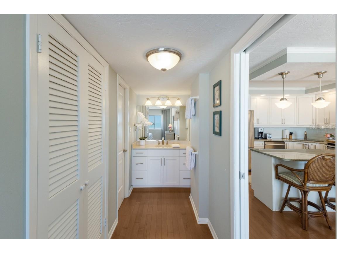 5300 Gulf Drive #204 Holmes Beach FL 34217 - GULF OF MEXICO A4646632 image27