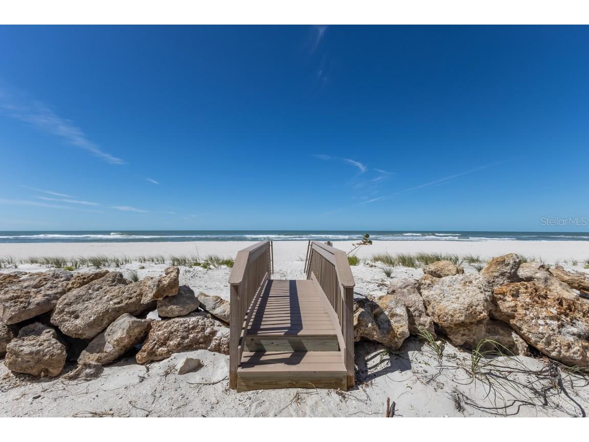 5300 Gulf Drive #204 Holmes Beach FL 34217 - GULF OF MEXICO A4646632 image55