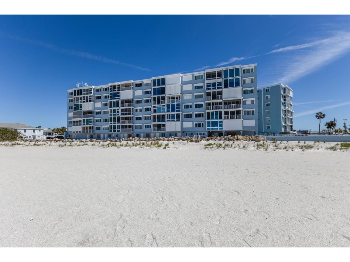 5300 Gulf Drive #204 Holmes Beach FL 34217 - GULF OF MEXICO A4646632 image57