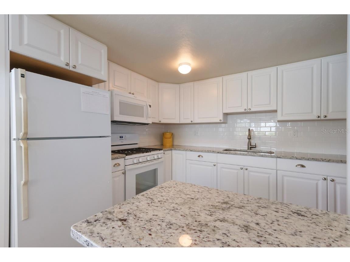 5300 Gulf Drive #204 Holmes Beach FL 34217 - GULF OF MEXICO A4646632 image75