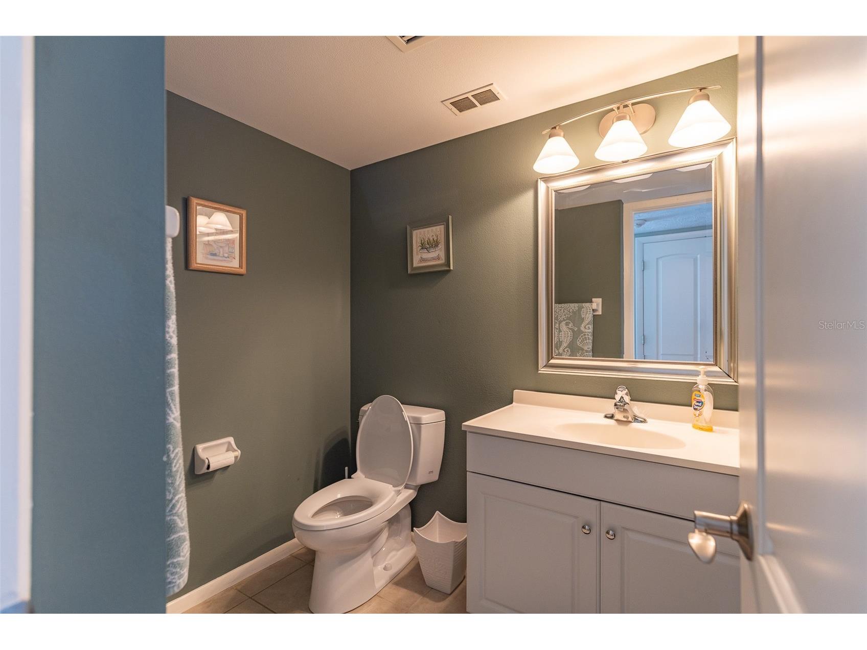 5300 Gulf Drive #204 Holmes Beach FL 34217 A4693473 image23
