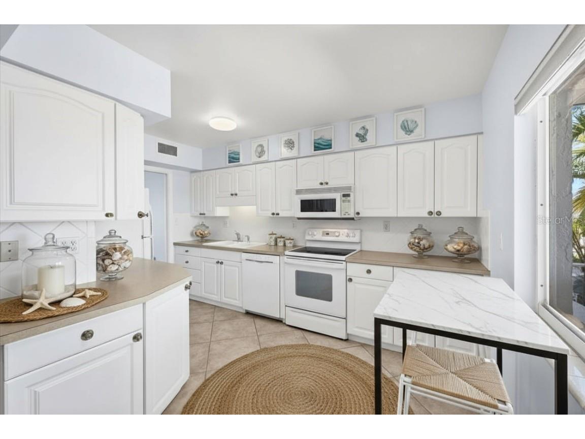 5300 Gulf Drive #501 Holmes Beach FL 34217 A4653729 image13