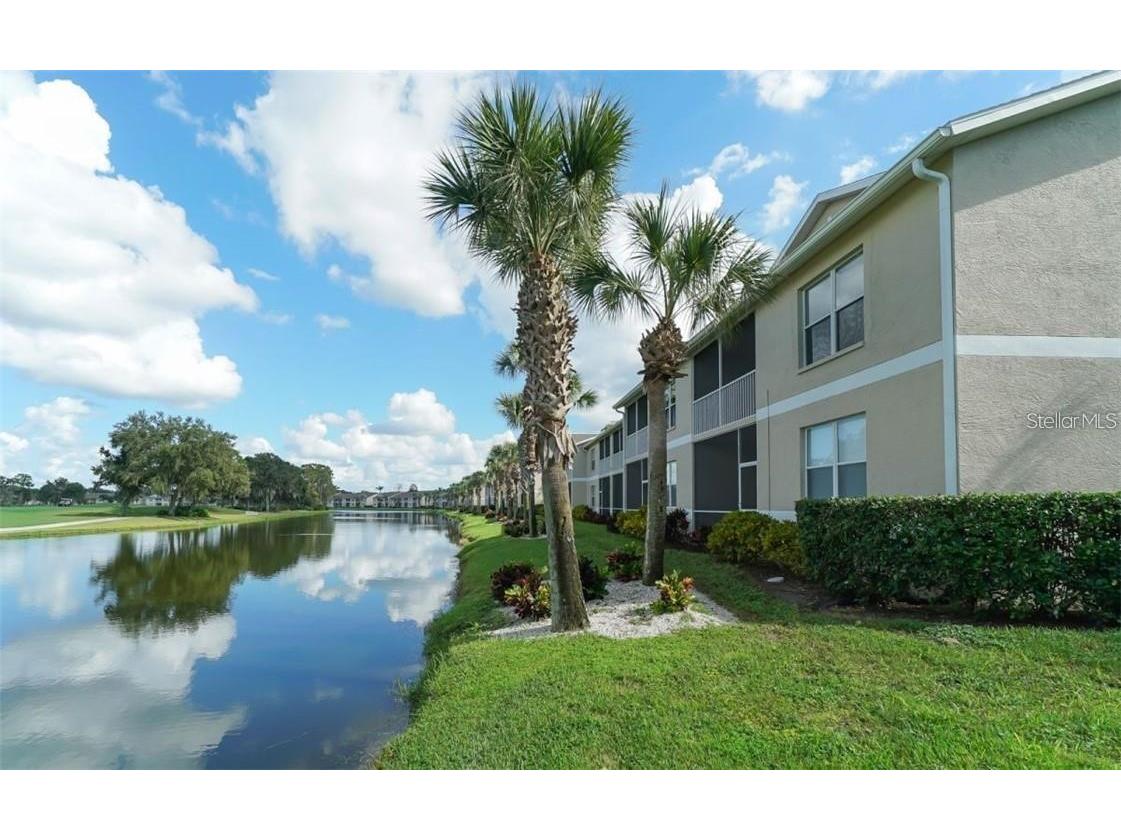 5300 Hyland Hills Avenue #2021 Sarasota FL 34241 A4570103 image1