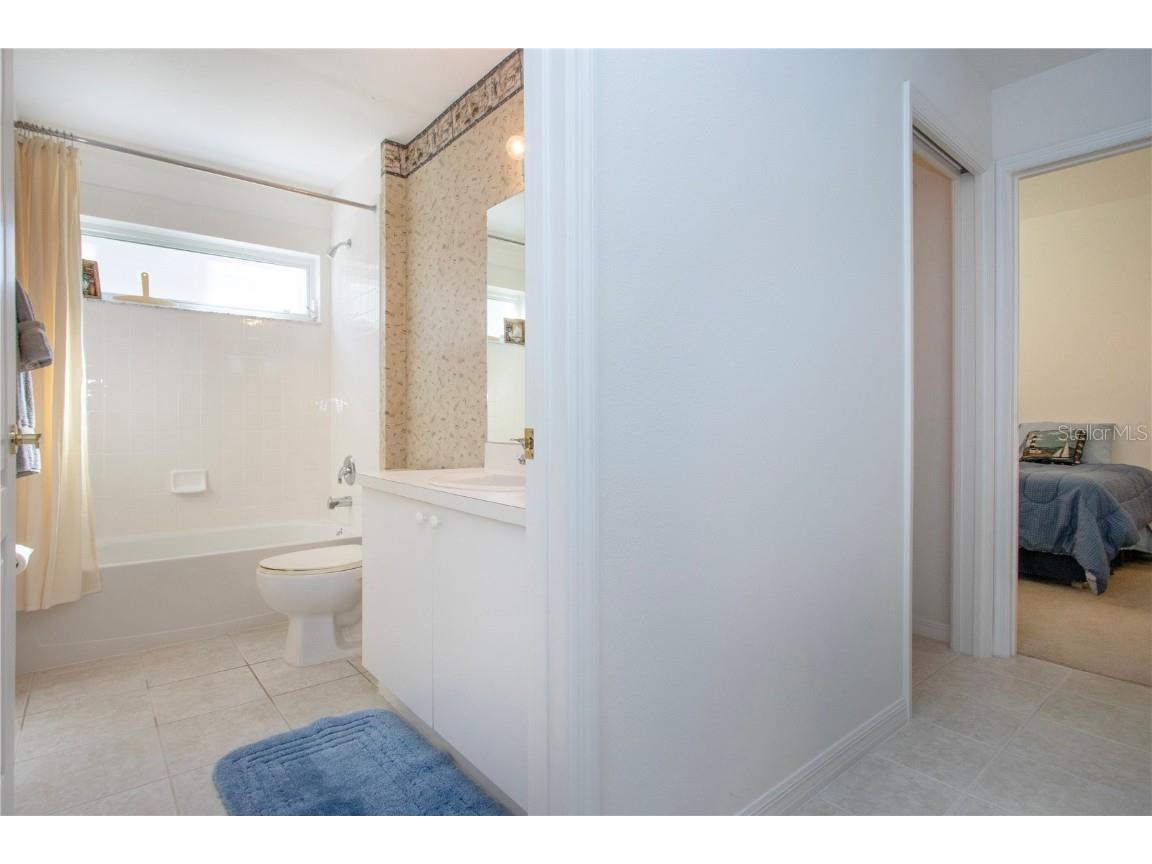 5300 Hyland Hills Avenue #U2016 Sarasota FL 34241 A4673371 image34