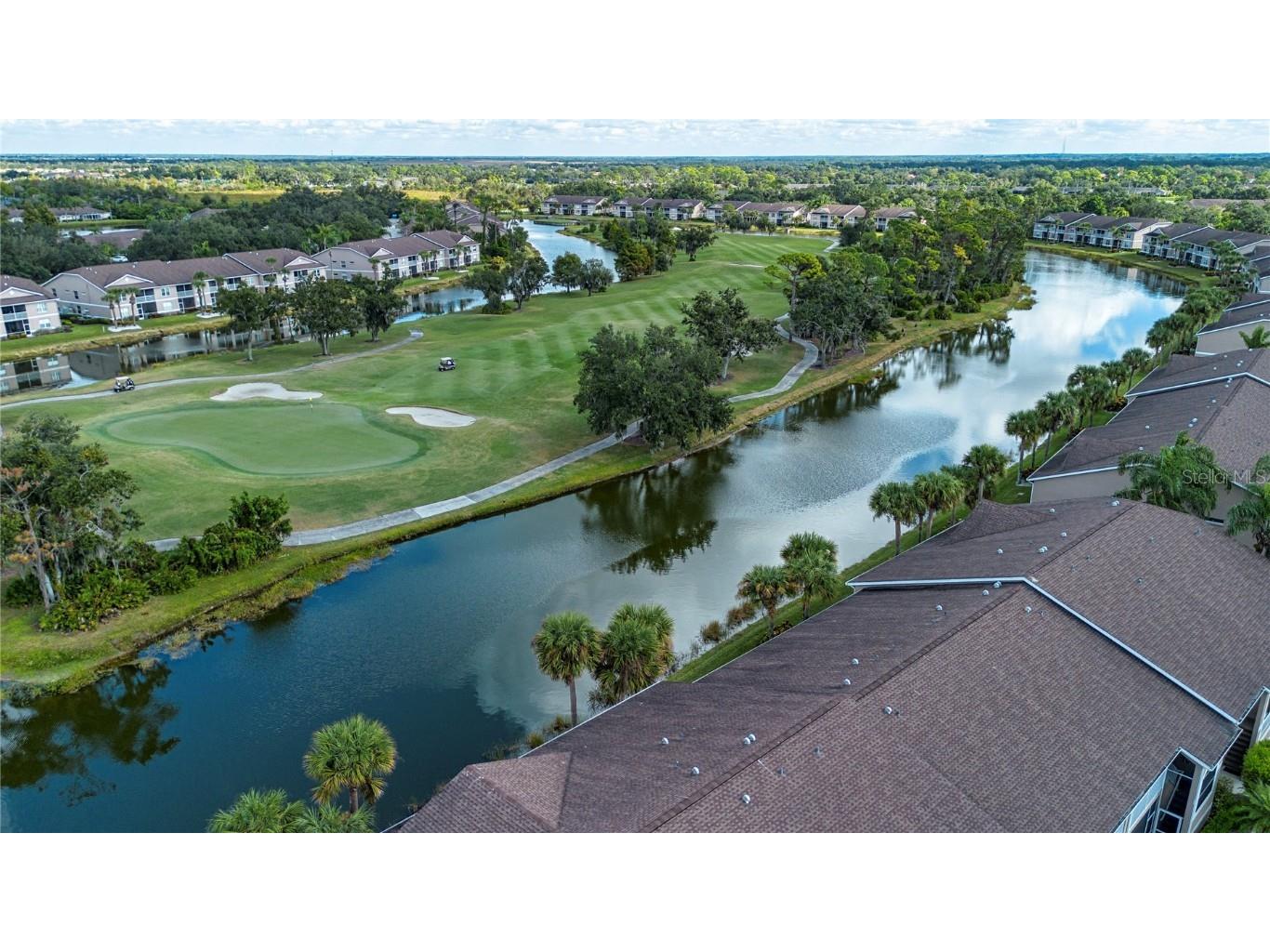 5300 Hyland Hills Avenue #U2016 Sarasota FL 34241 A4673371 image44